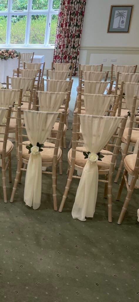 Vertical Chiffon Drapes with Flower Clips
