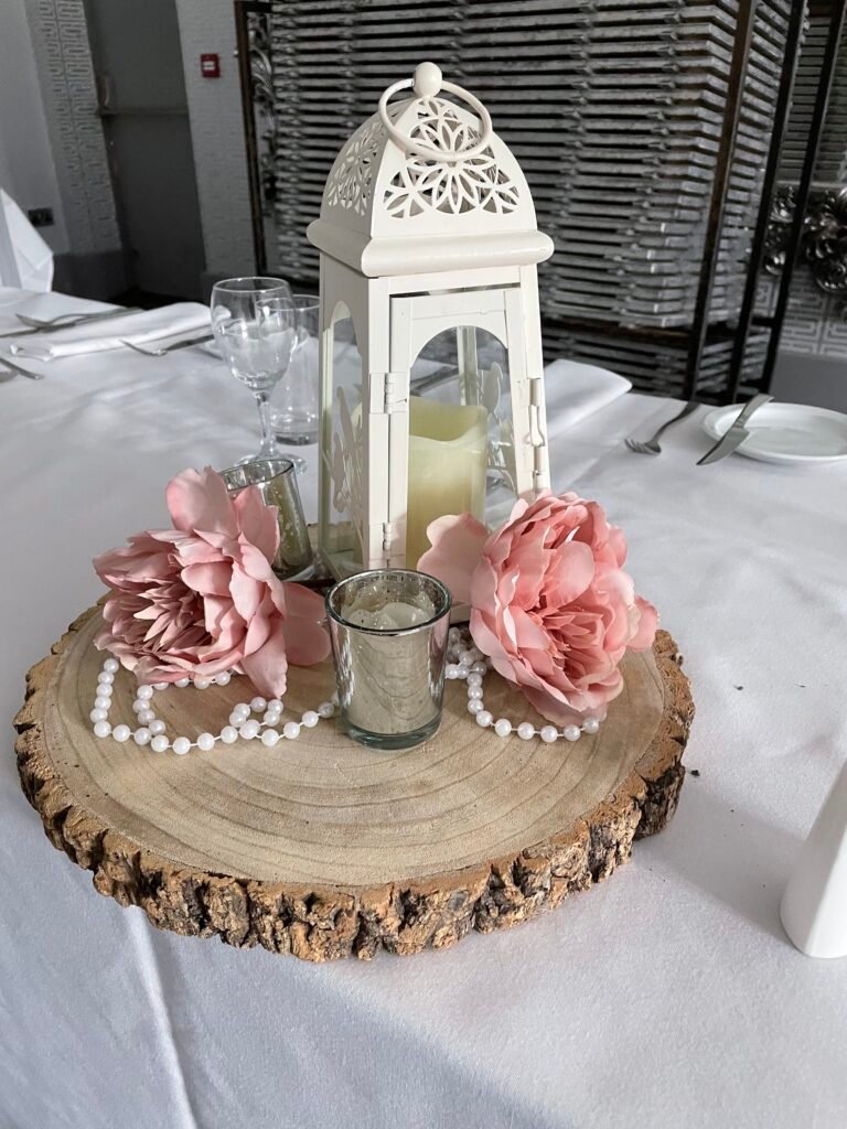 Small Lantern Table Centrepiece on Log Slice